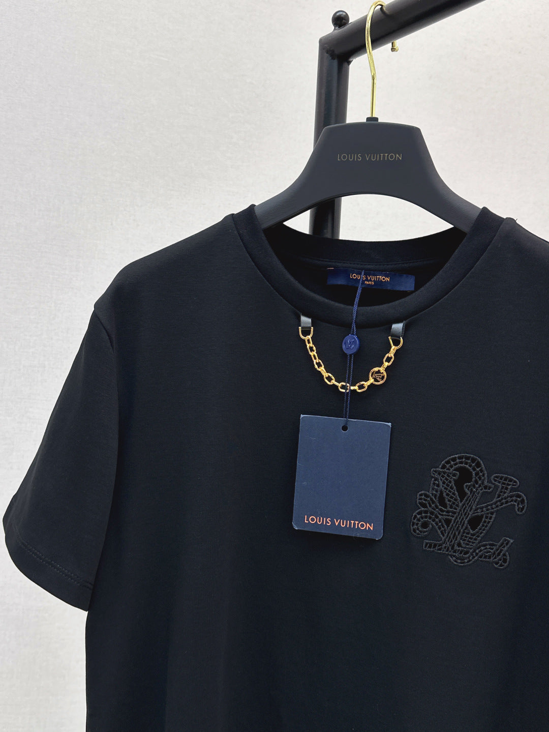 Louis 25ss embroidered t-shirt