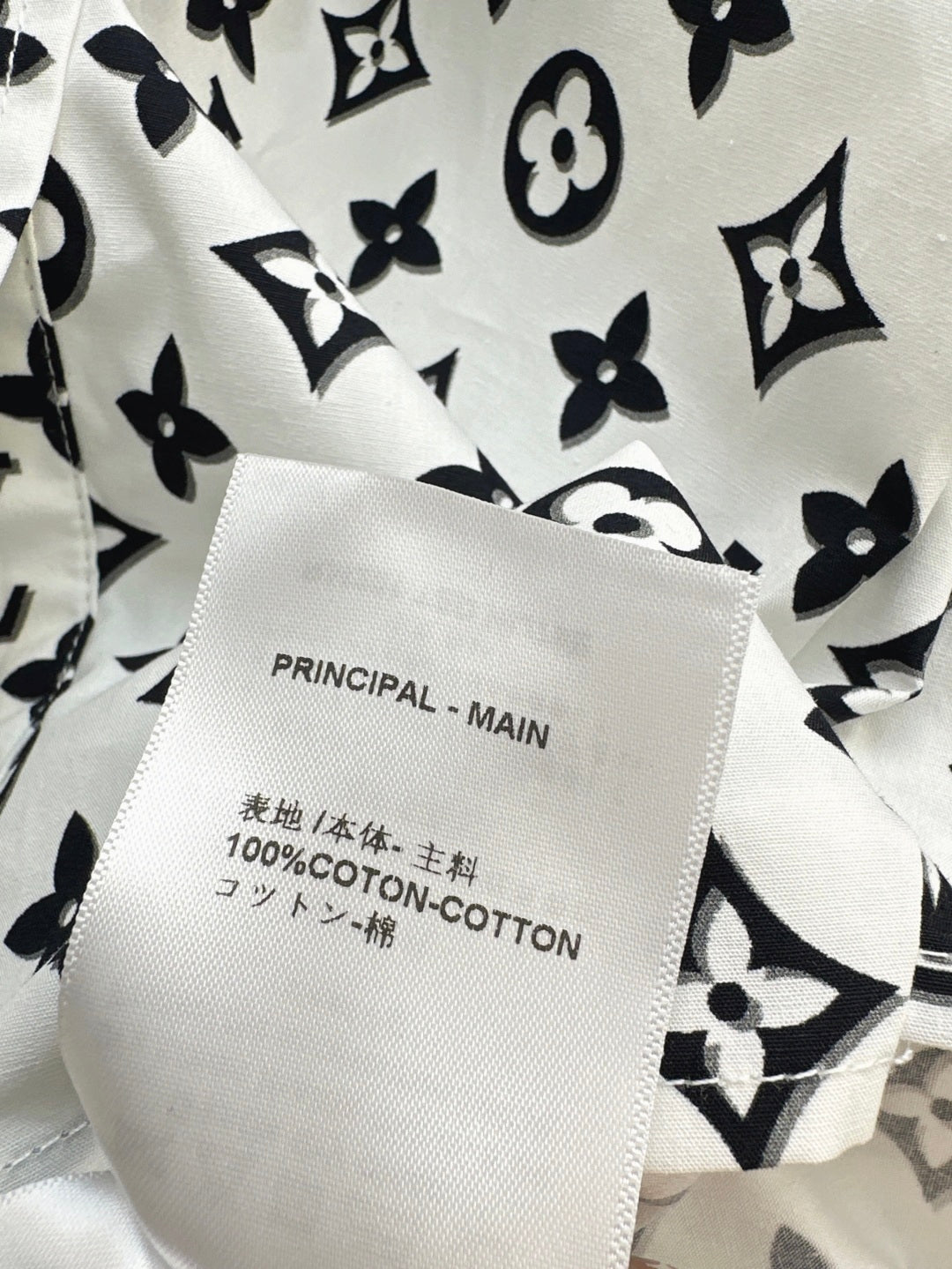 Louis 25ss crop shirt