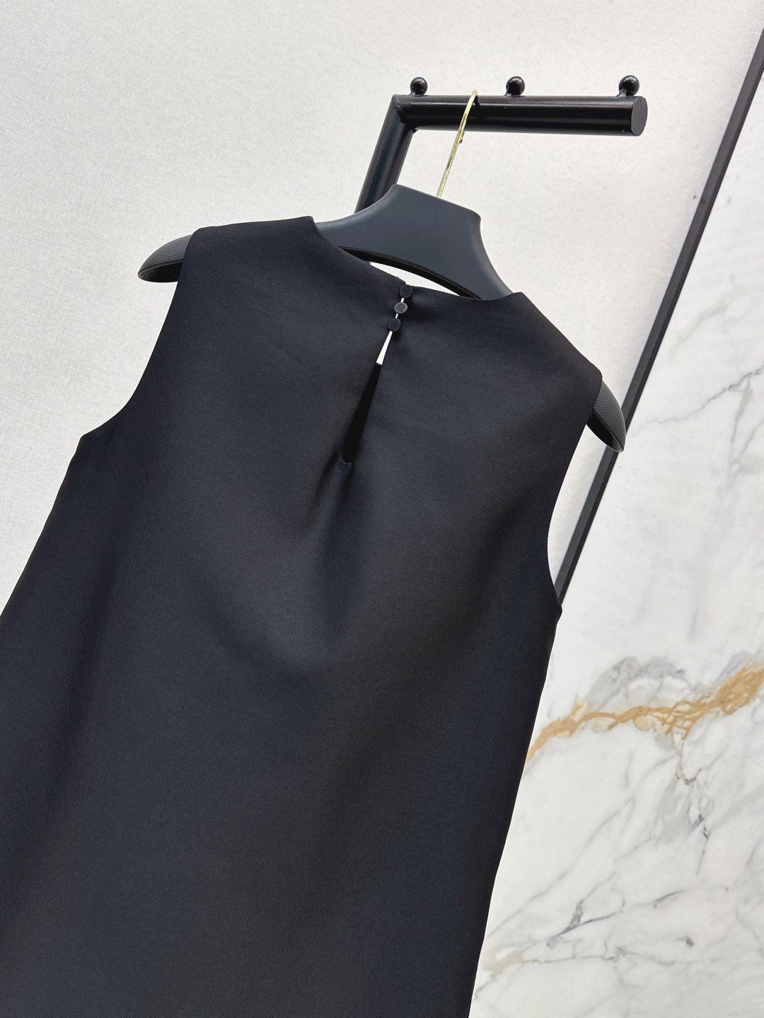 Valen 25ss sleeveless dress