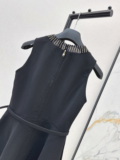 CD 25SS sleeveless dress