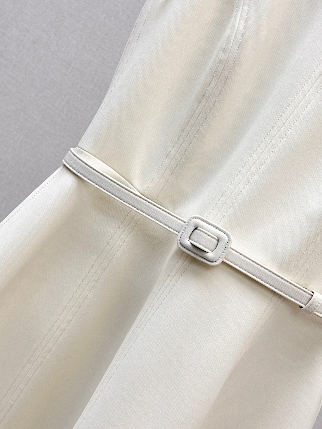 CD 25SS sleeveless dress