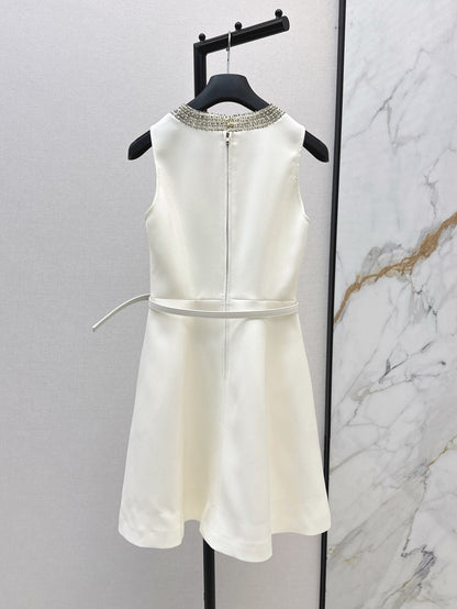 CD 25SS sleeveless dress
