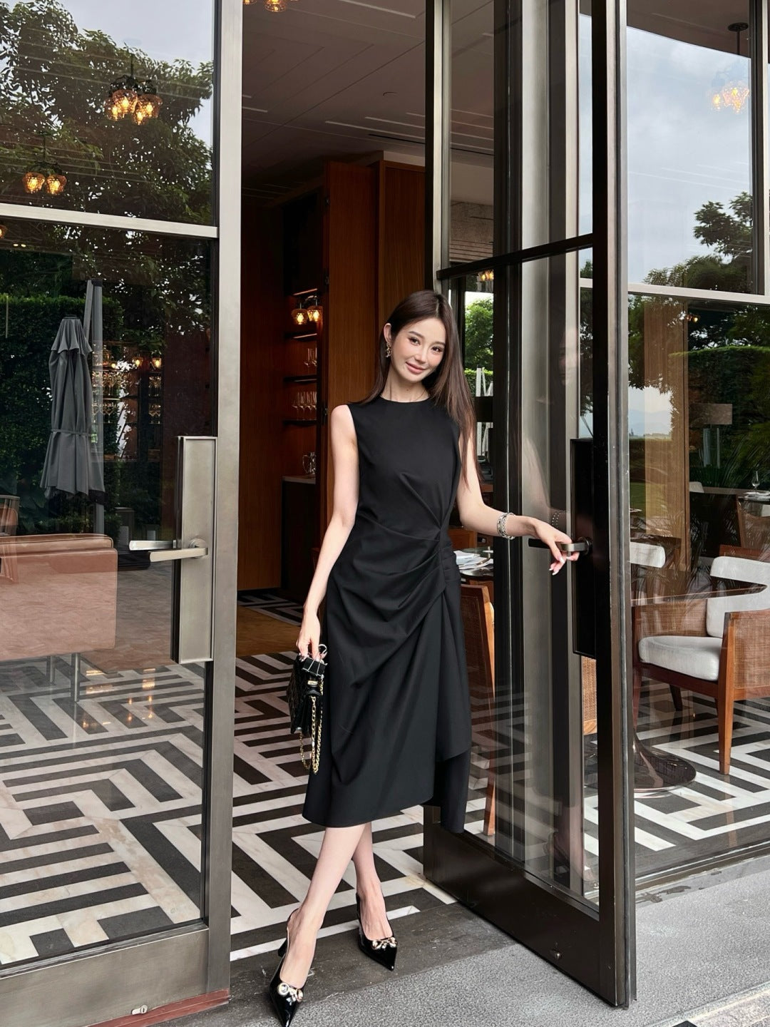 Mcq 25ss sleeveless dress