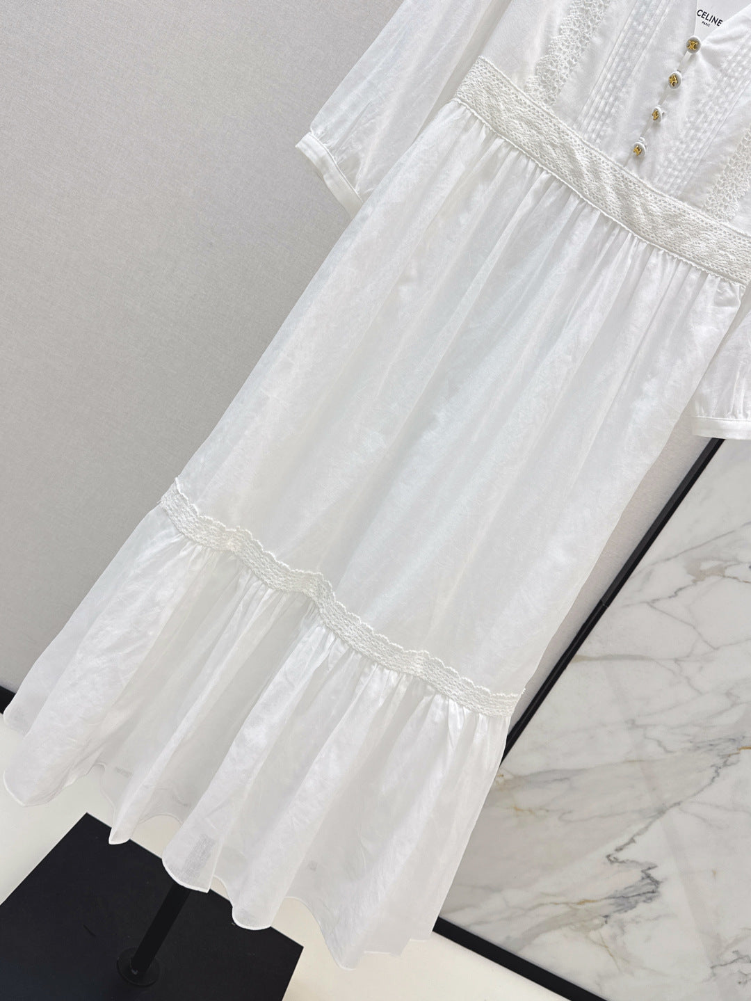 Celi 25ss lace dress