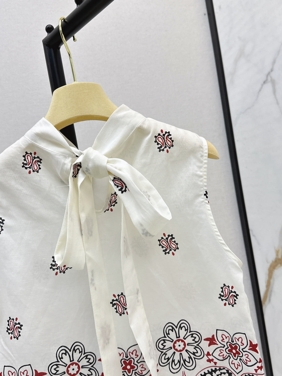 Miu 25ss linen vest