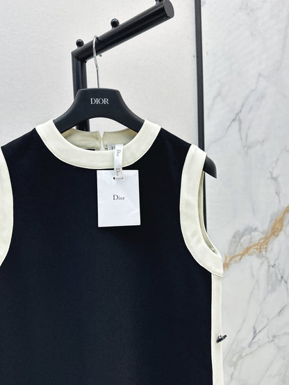 CD 25ss sleeveless dress