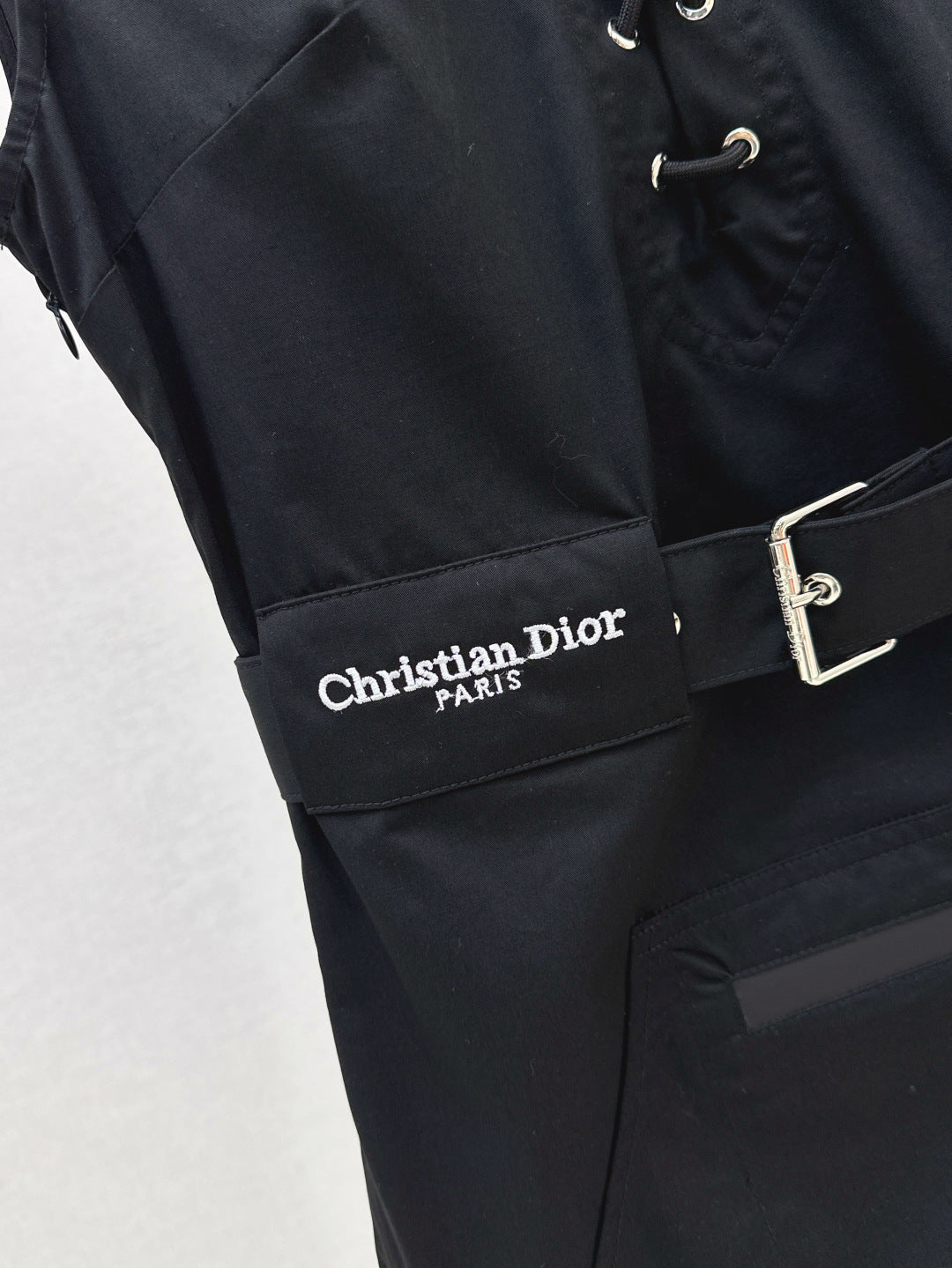 CD 25SS sleeveless dress