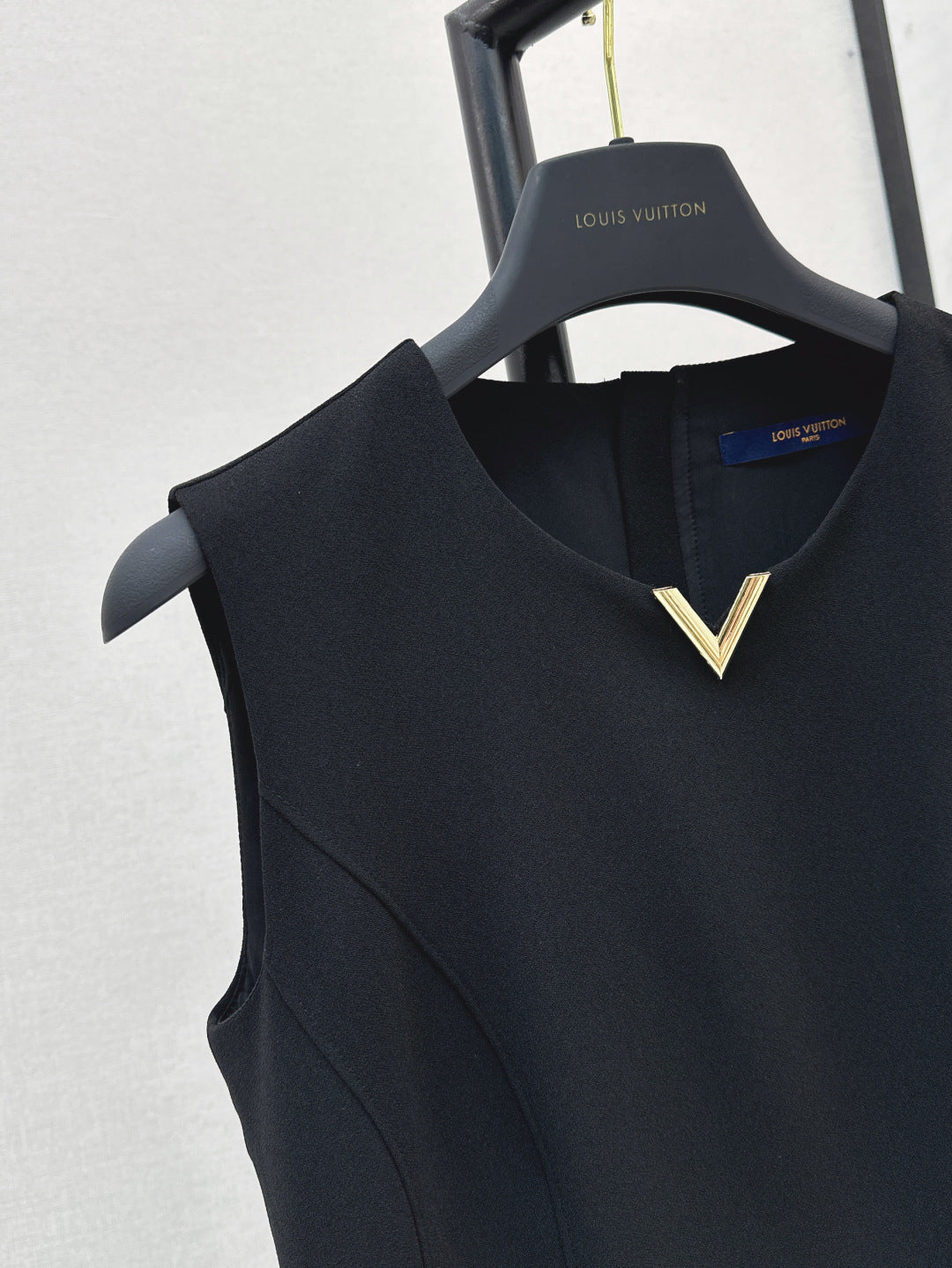 Valen 25ss sleeveless dress