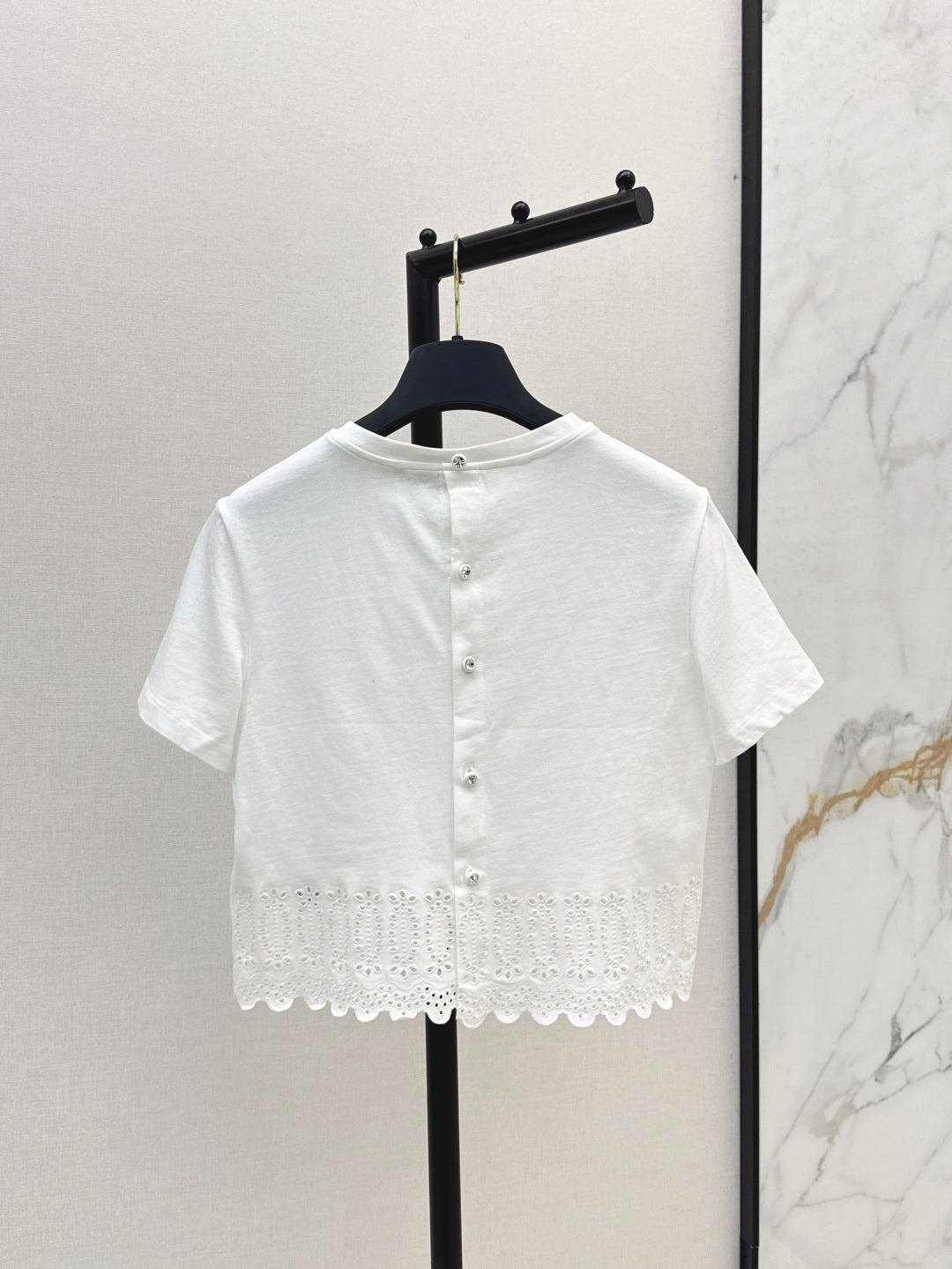 Louis 25ss embroidered t-shirt