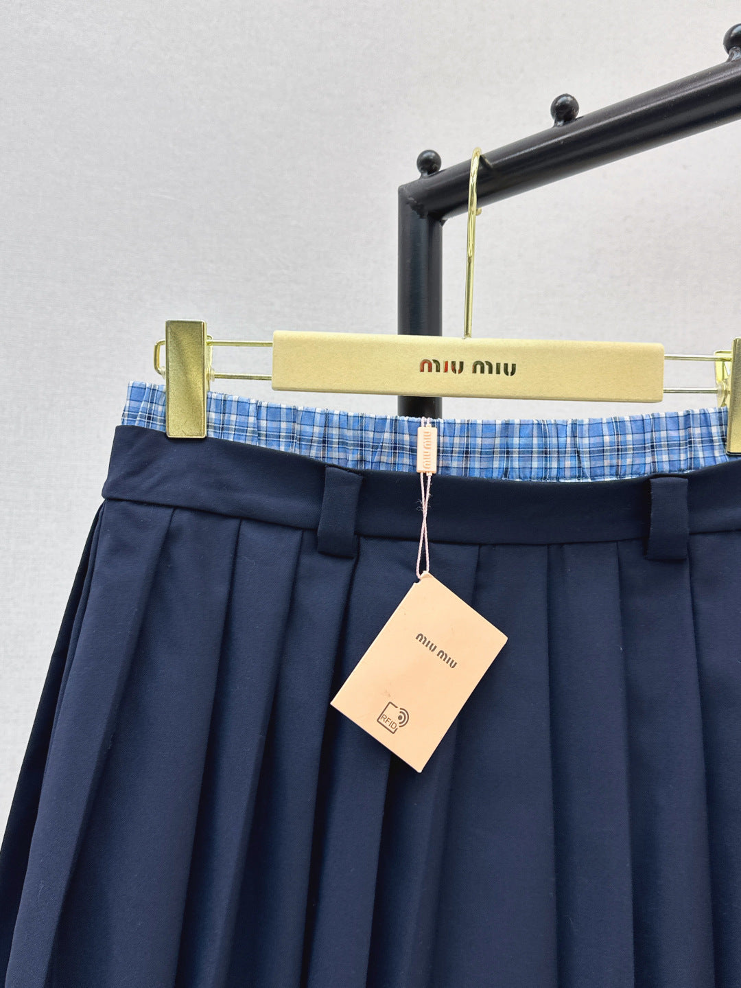 Miu 25ss pleated skirt