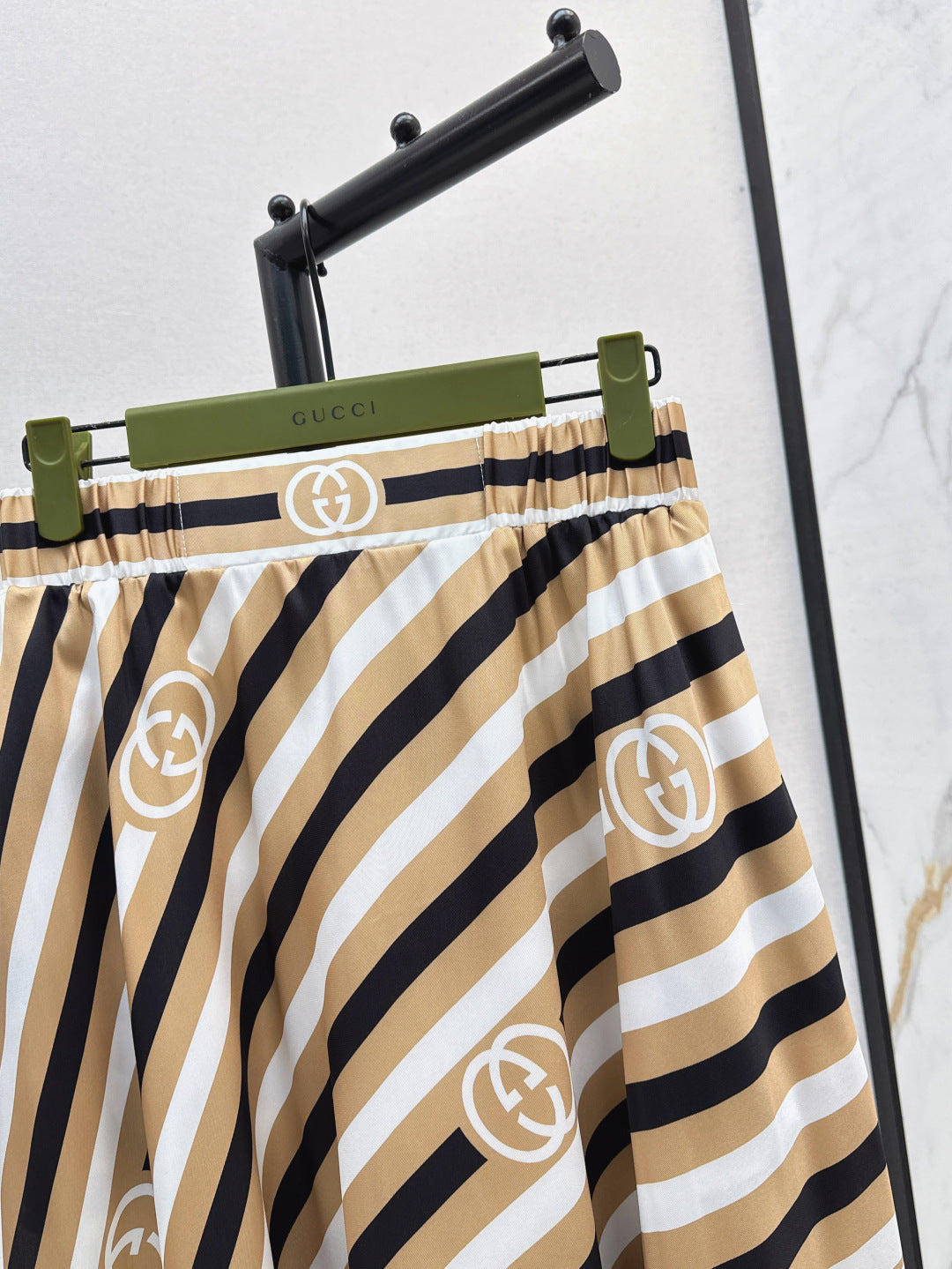 Guc 25ss print skirt