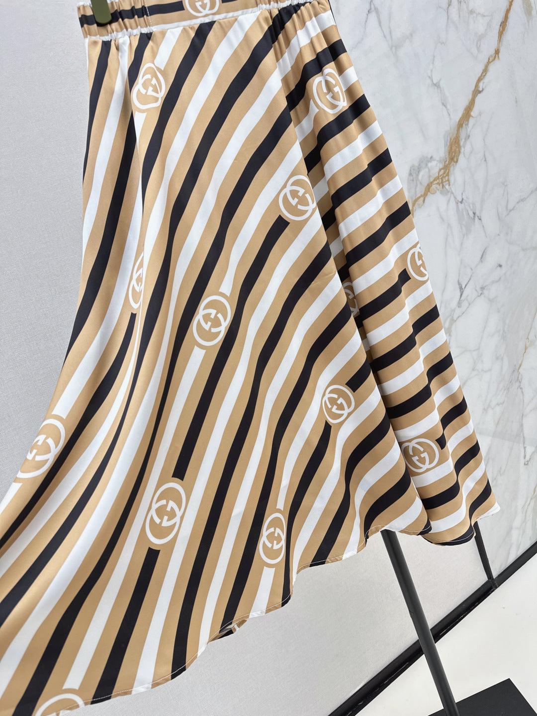 Guc 25ss print skirt