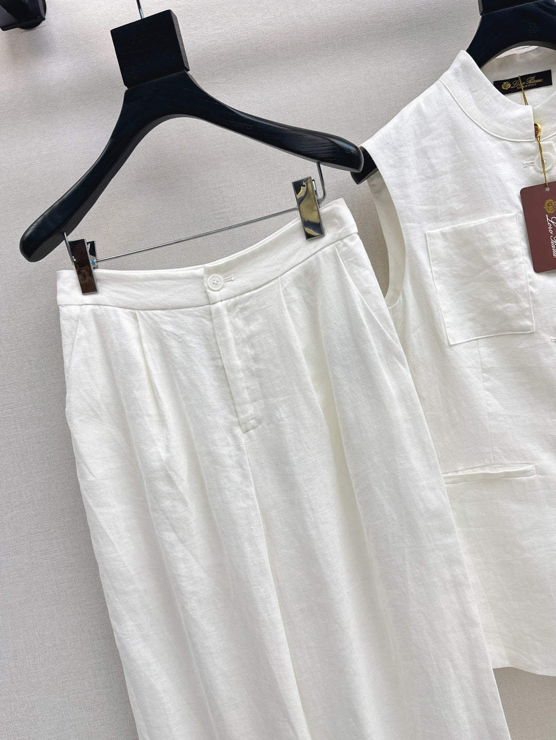 Loro 25ss linen suit