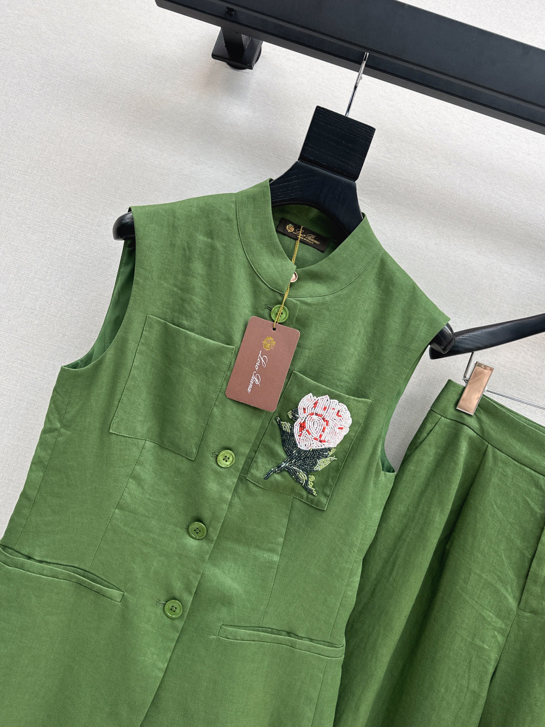 Loro 25ss linen suit