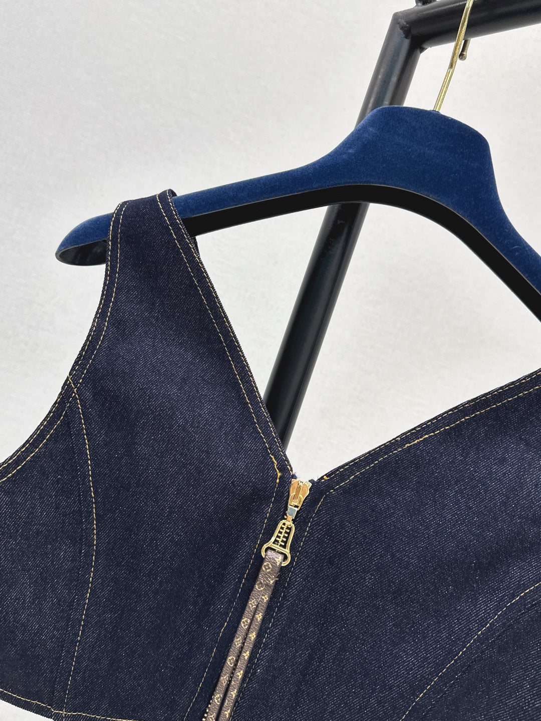 Louis 25ss denim vest