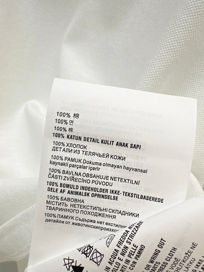 Miu 25ss embroidered polo