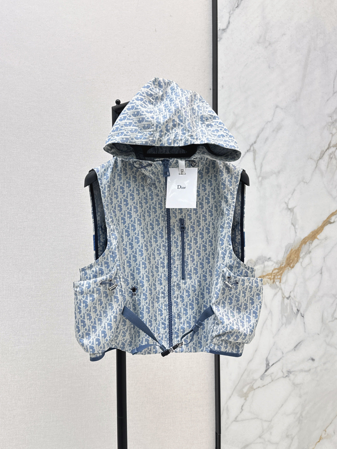 CD 25SS MISS D sleeveless jacket