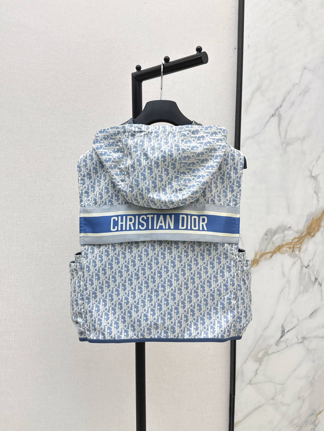 CD 25SS MISS D sleeveless jacket