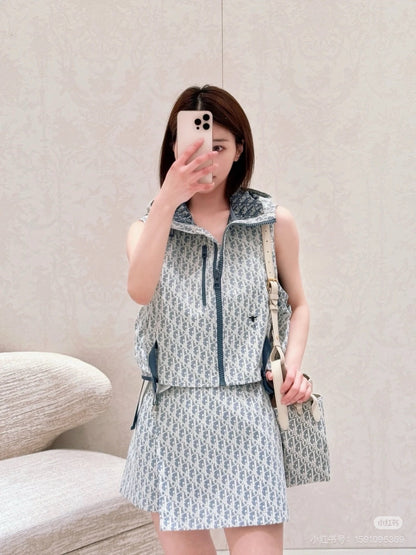 CD 25SS miss print skort