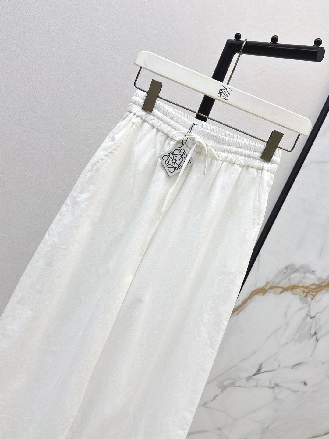 Loe 25ss ankle pants