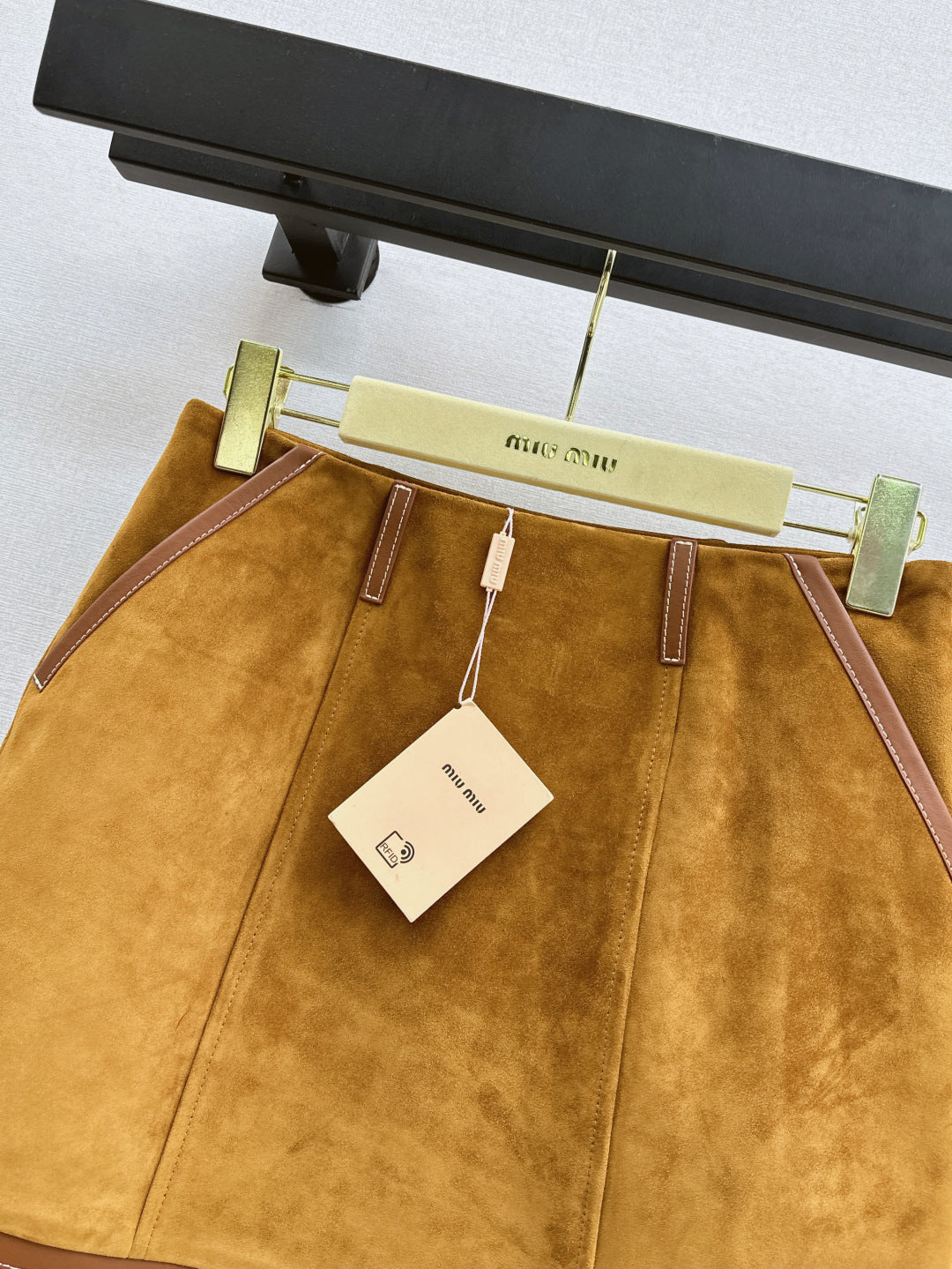 Miu 25ss suede skirt