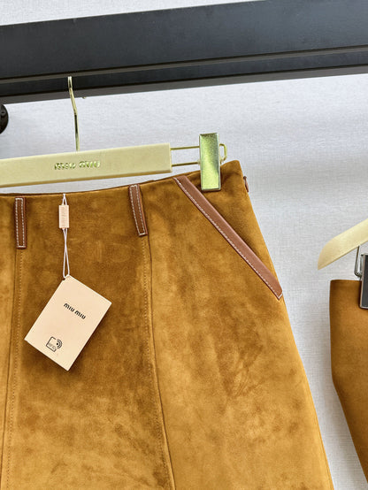 Miu 25ss suede skirt