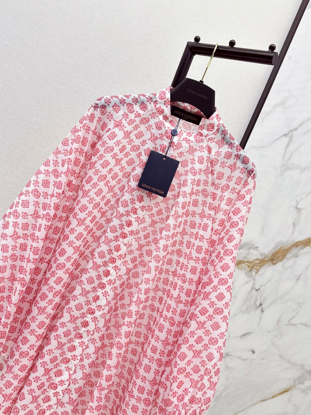 Louis 25ss cape shirt