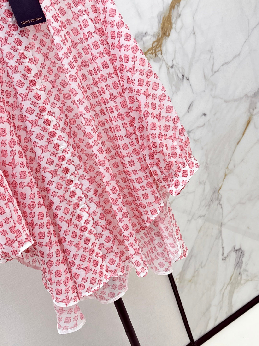 Louis 25ss cape shirt