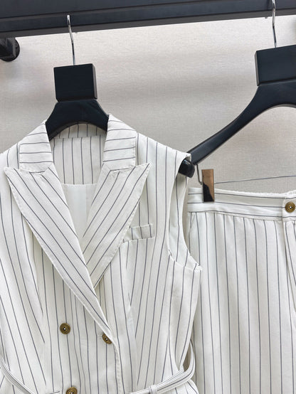 Max 25ss vest suit
