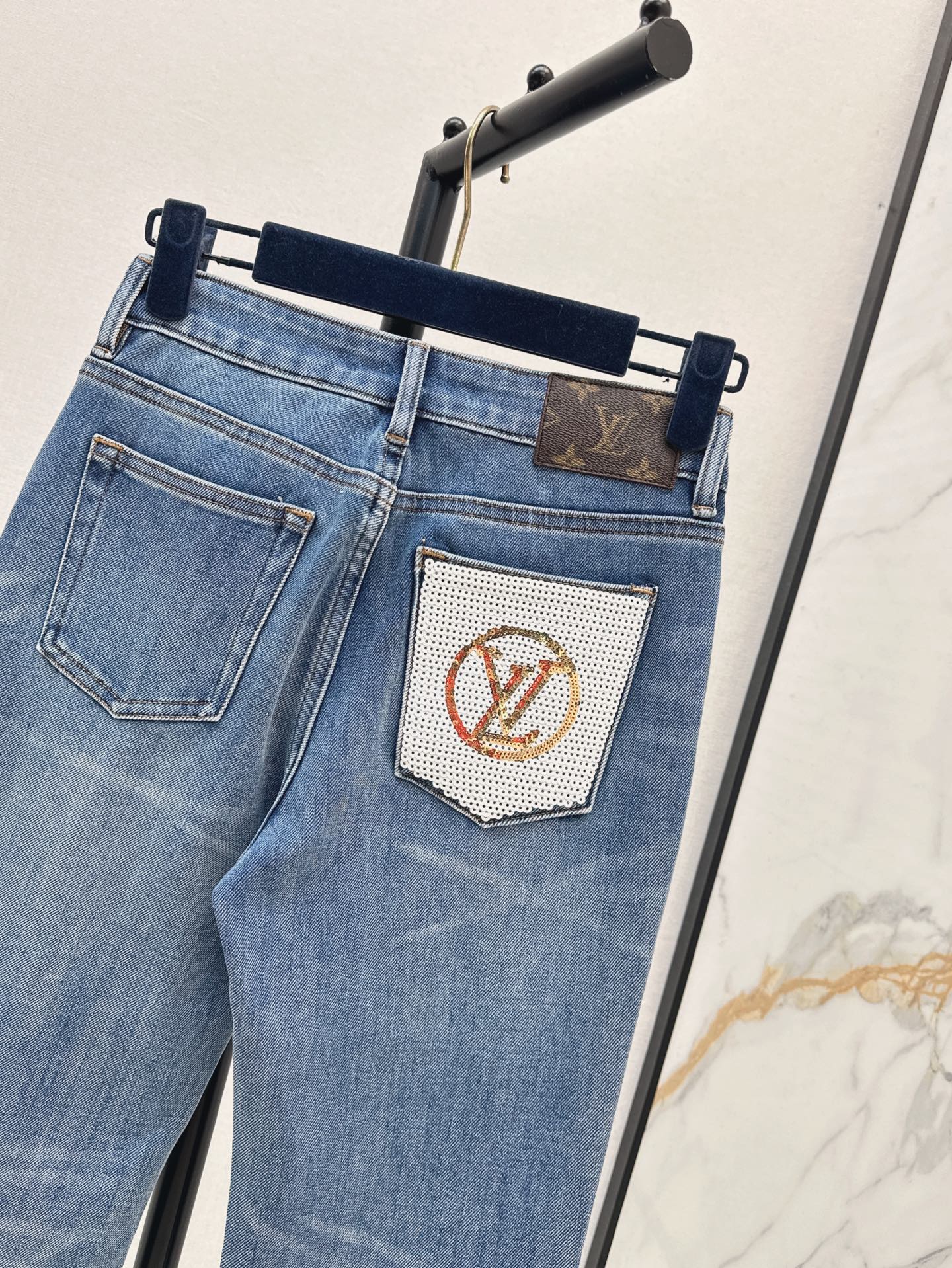 Louis 25ss flared jeans