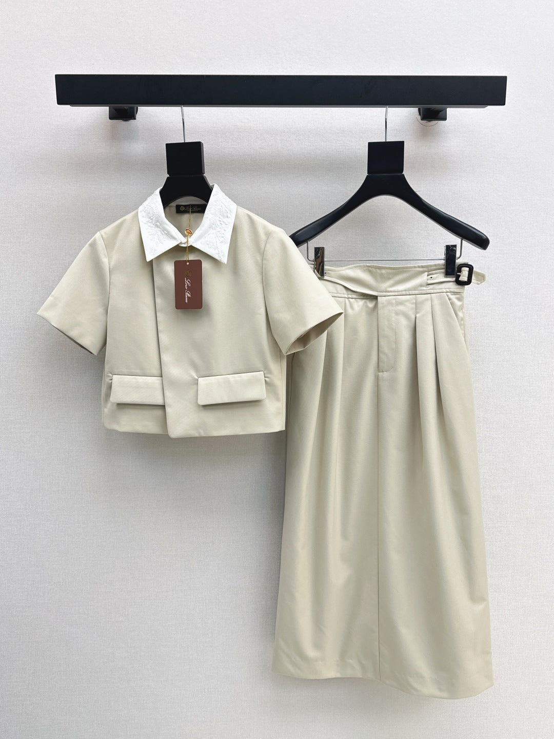 Loro 25ss suit