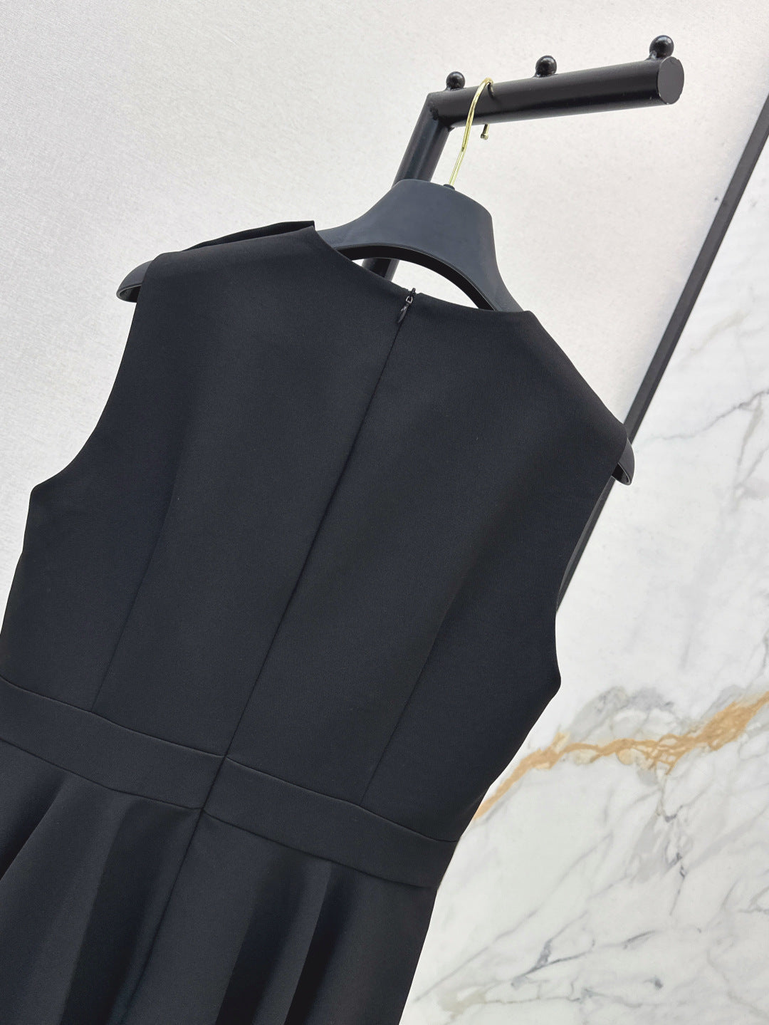 Louis 25ss sleeveless dress