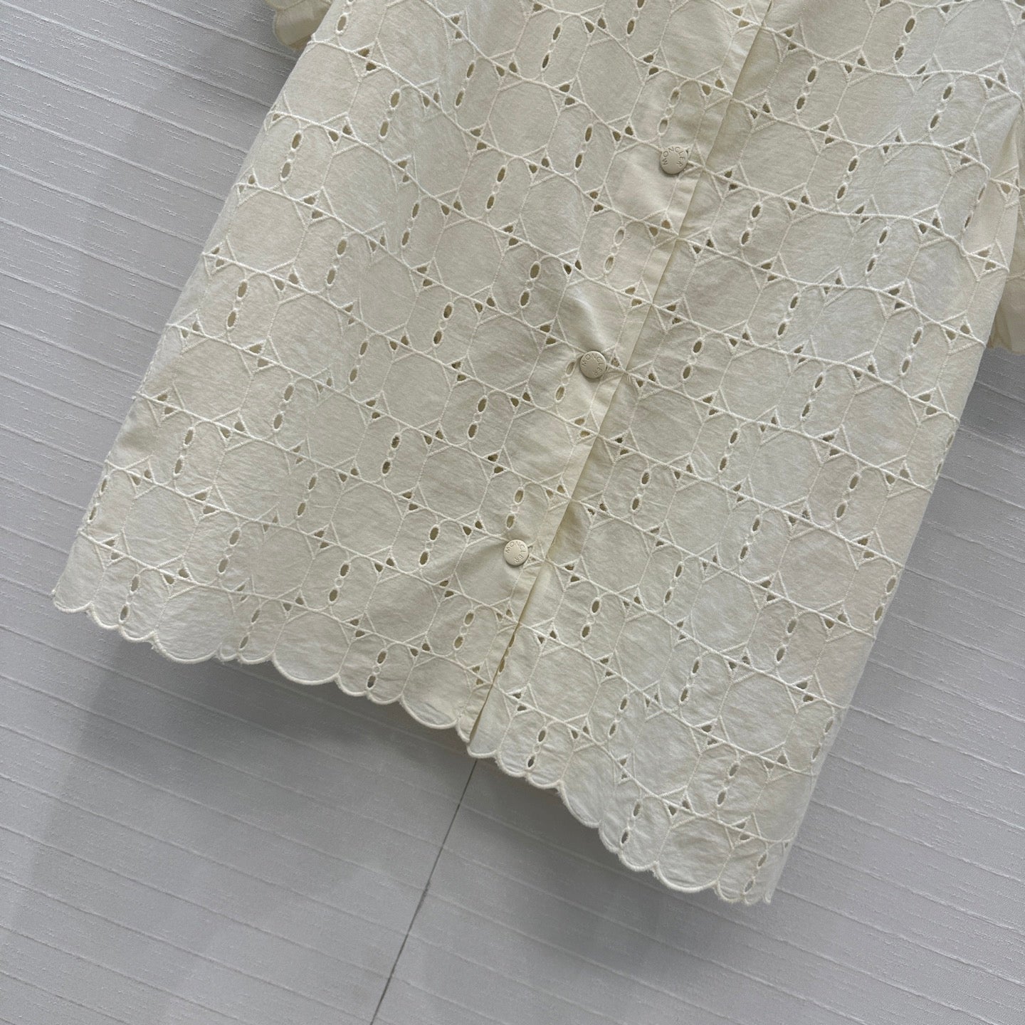 Monc 25ss embroidered suit