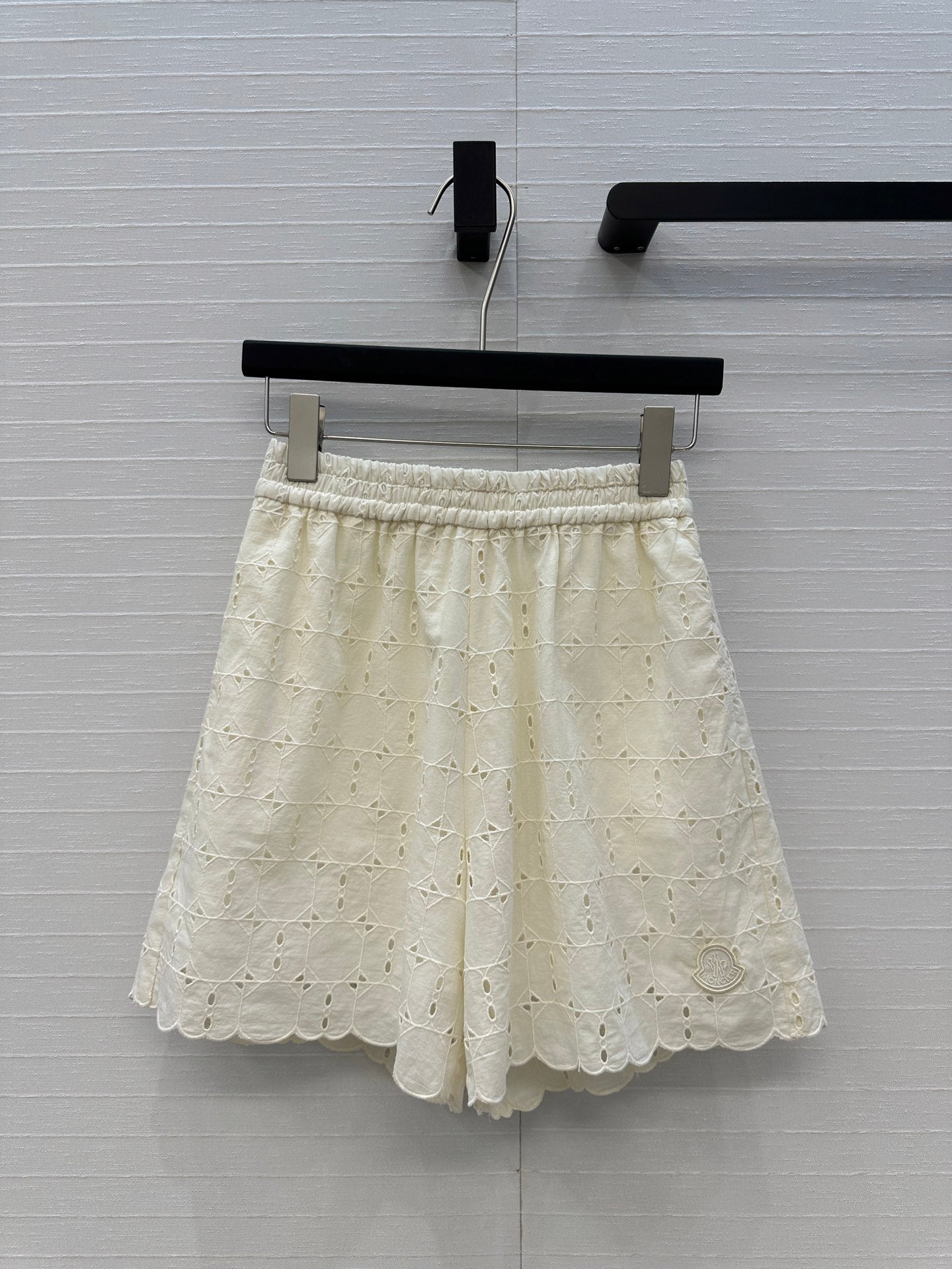 Monc 25ss embroidered suit