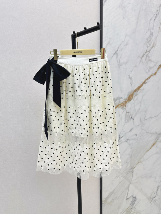 Miu 25ss lace skirt