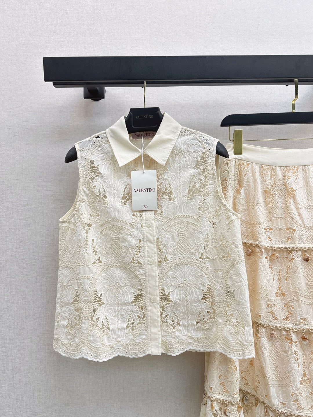 Valen 25ss lace suit