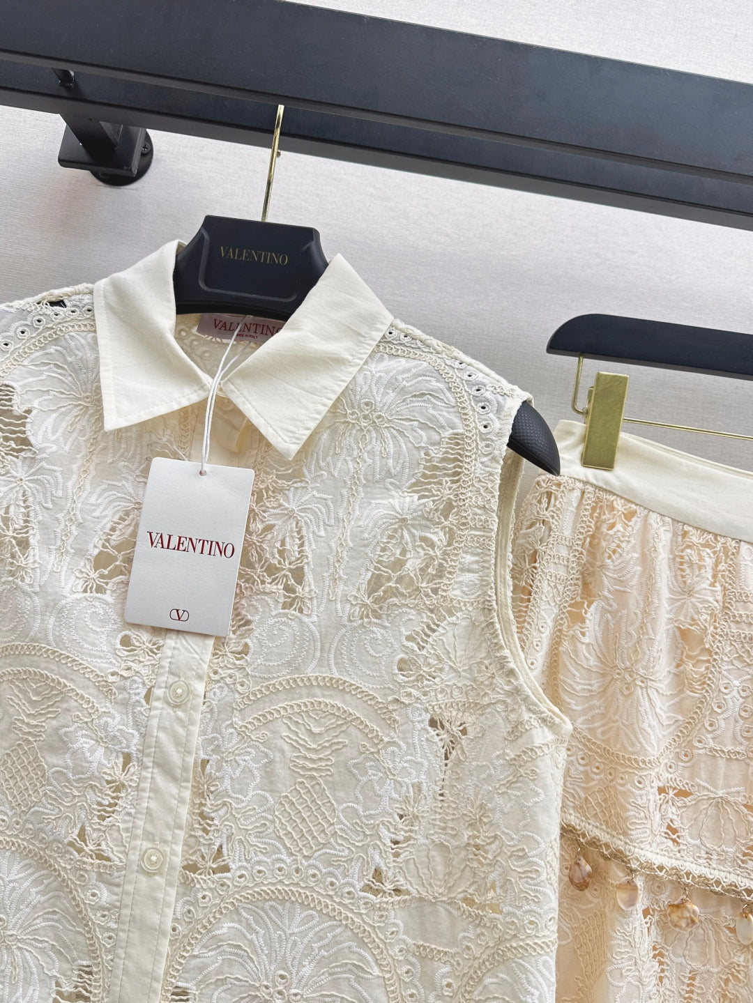 Valen 25ss lace suit