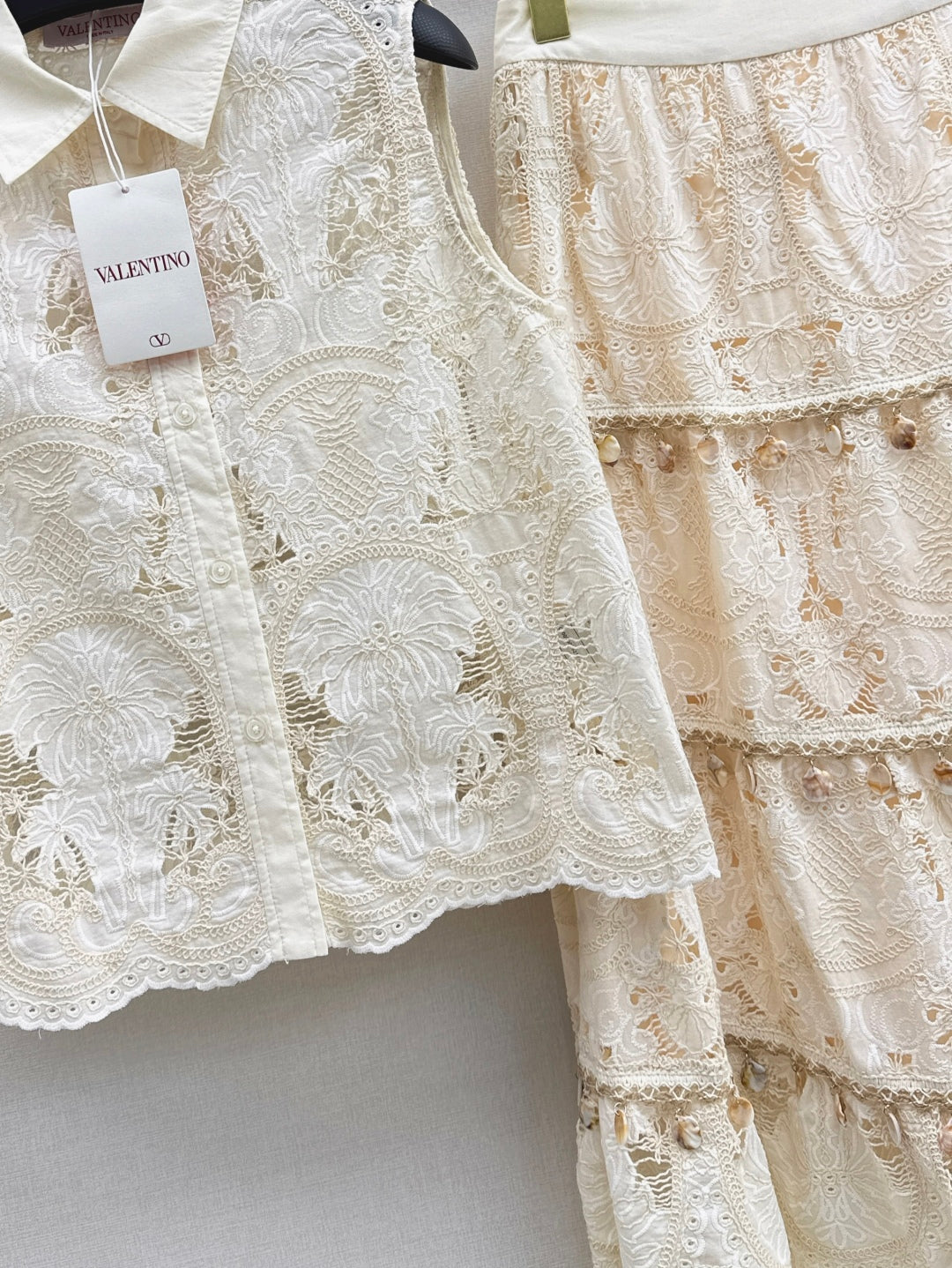 Valen 25ss lace suit