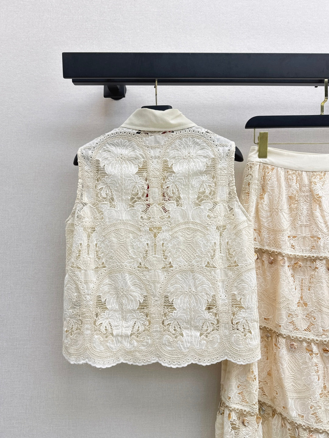 Valen 25ss lace suit