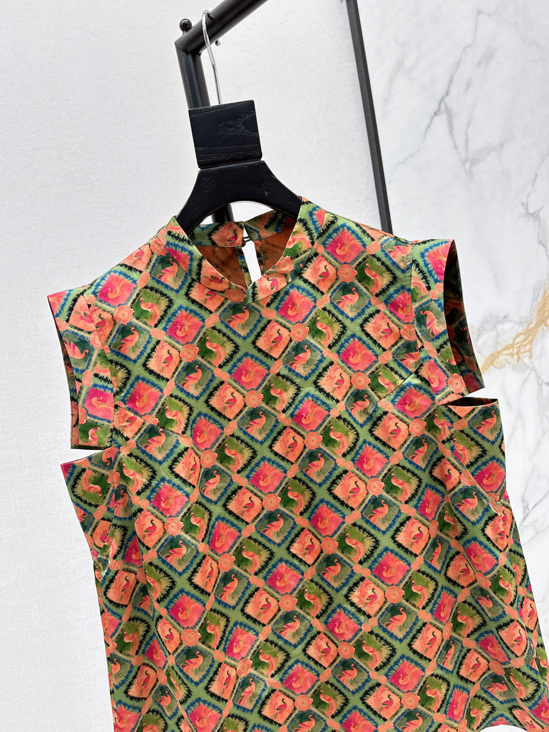25ss Silk vest