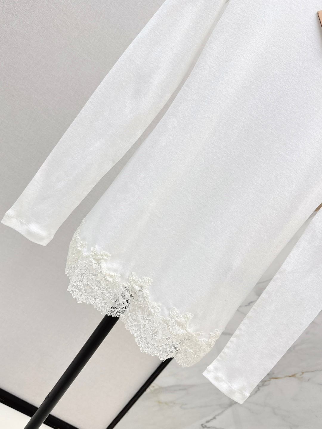 Miu 25ss lace shirt