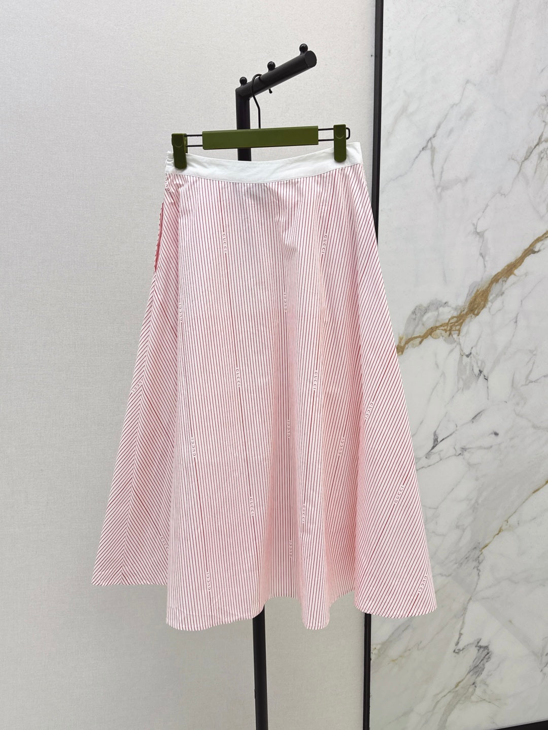 Guc 25ss striped skirt