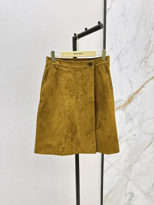 Miu 25ss suede skirt