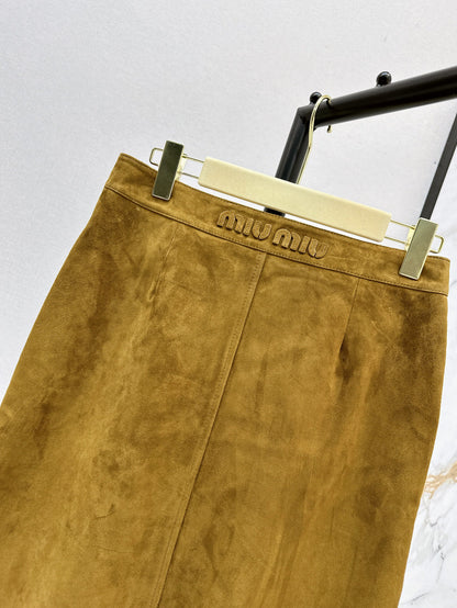 Miu 25ss suede skirt
