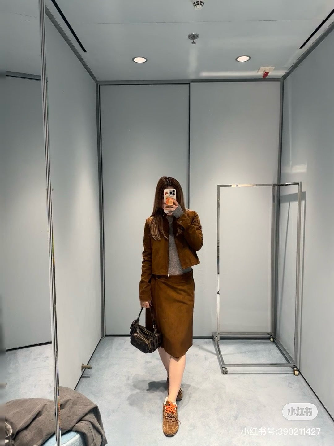 Miu 25ss suede skirt