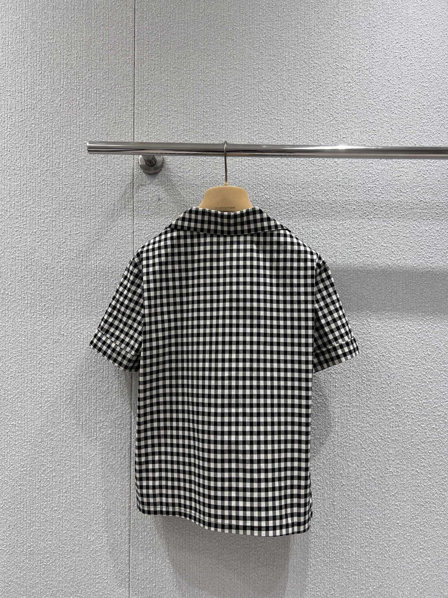 Miu 25ss buttons shirt