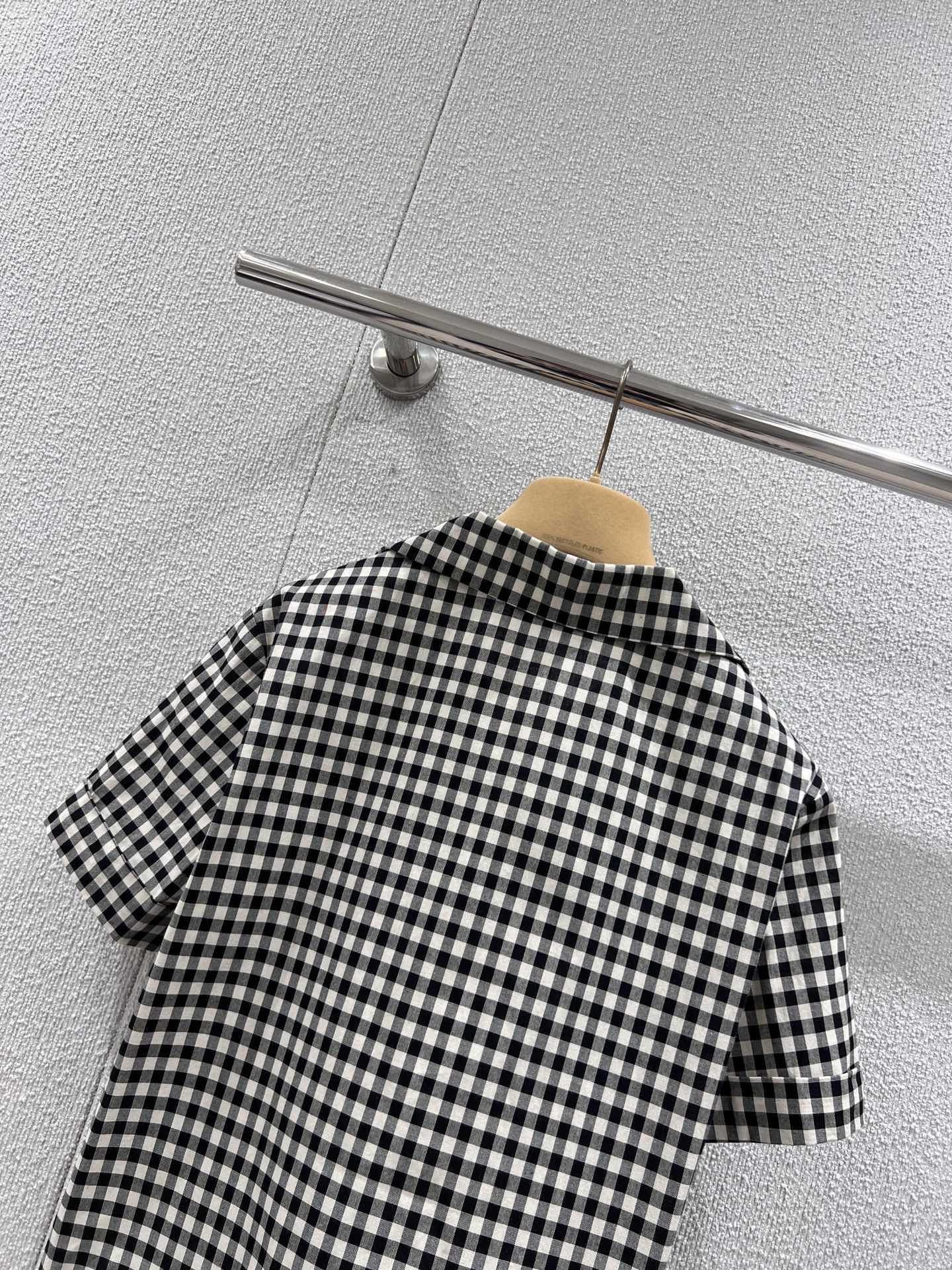 Miu 25ss buttons shirt