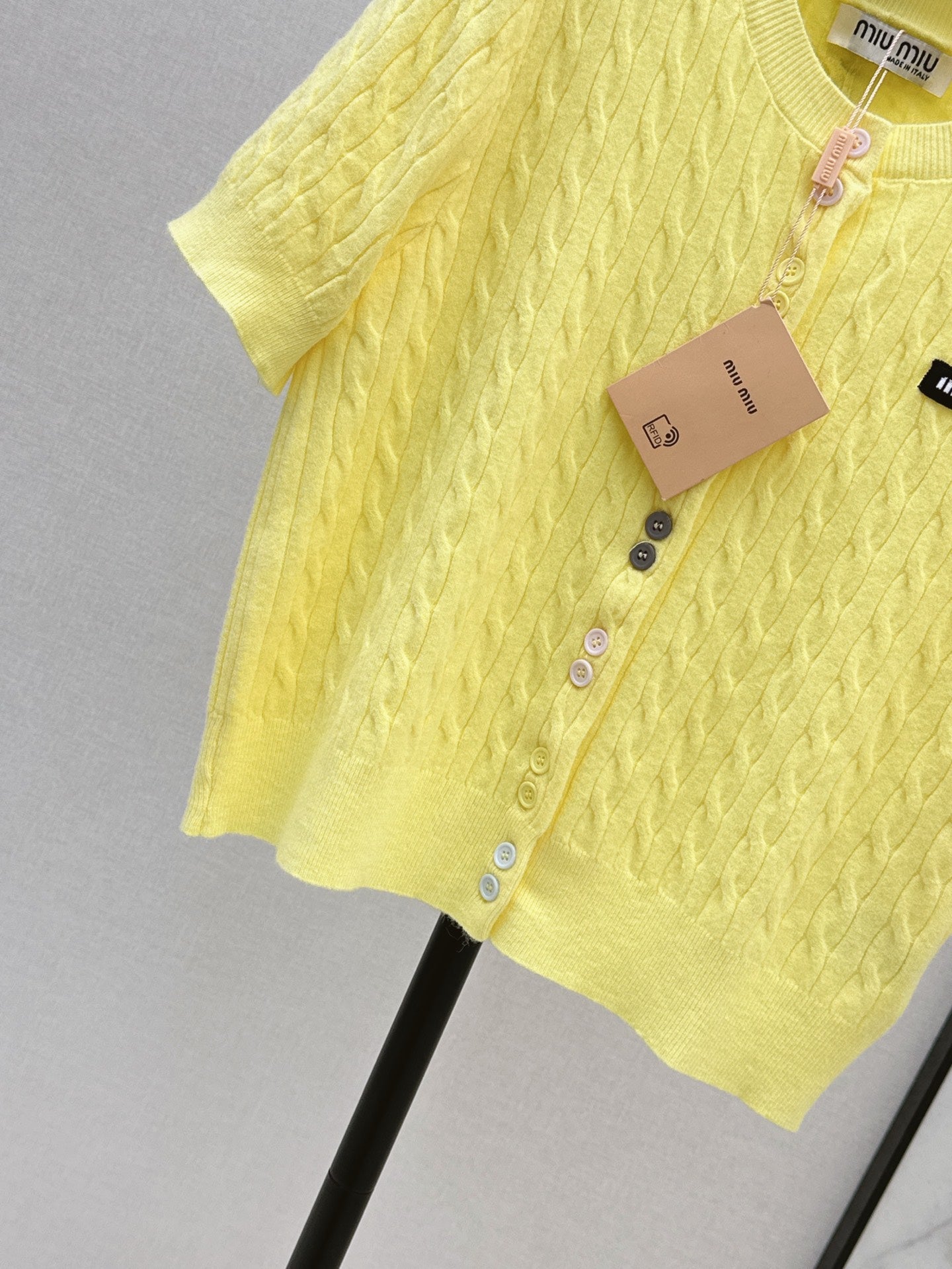 Miu 25ss knit cardigan