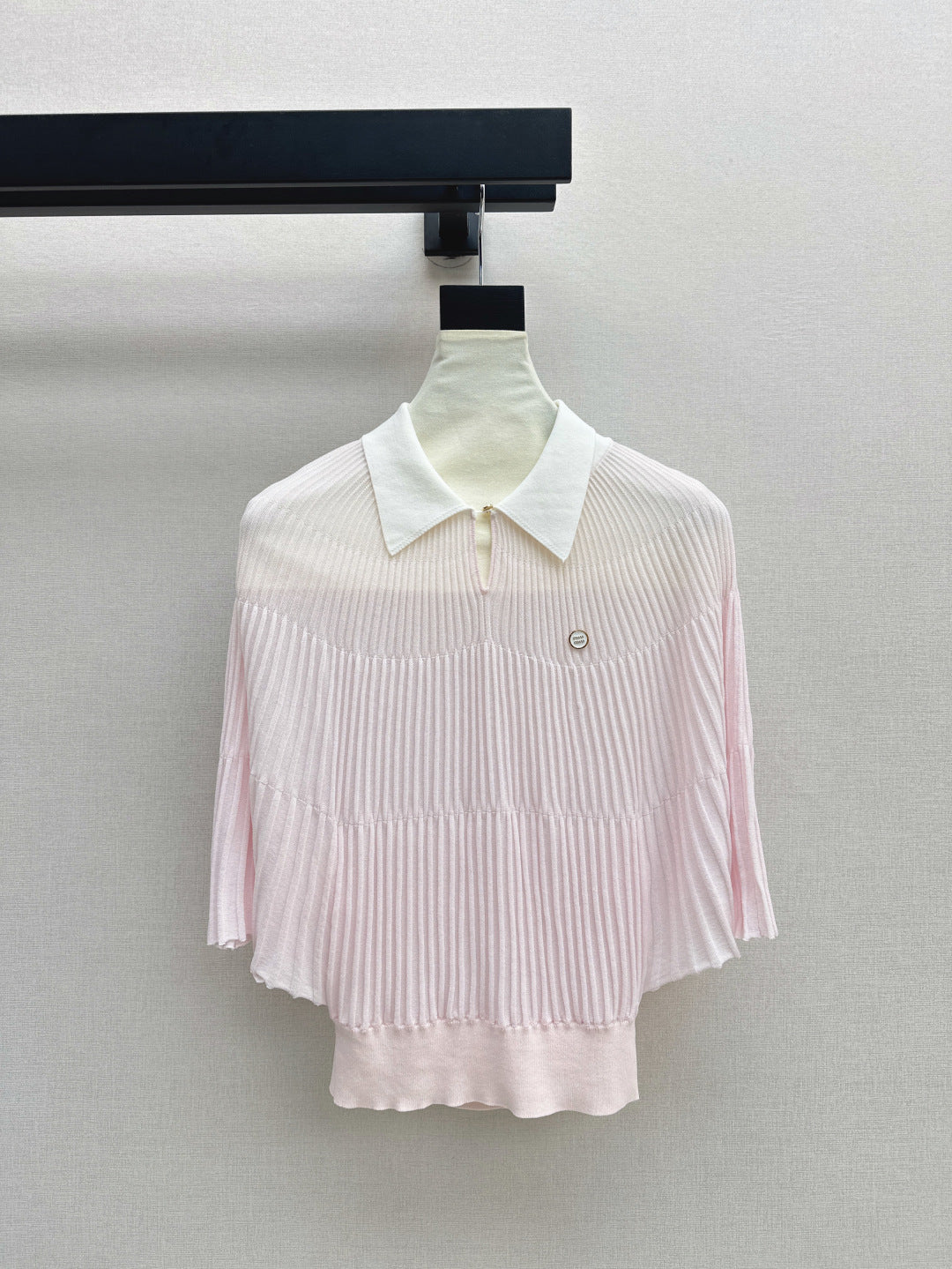 Miu 25ss knit cape shirt