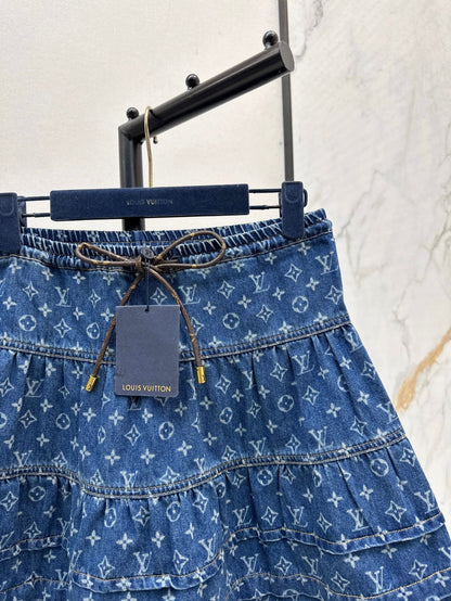 Louis 25ss denim skirt